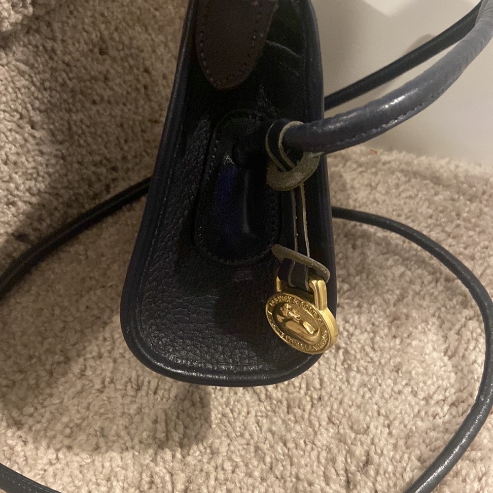 Vintage Classic Dooney & Bourke Black Pebble Leather Crossbody Bag - Picture 7 of 12